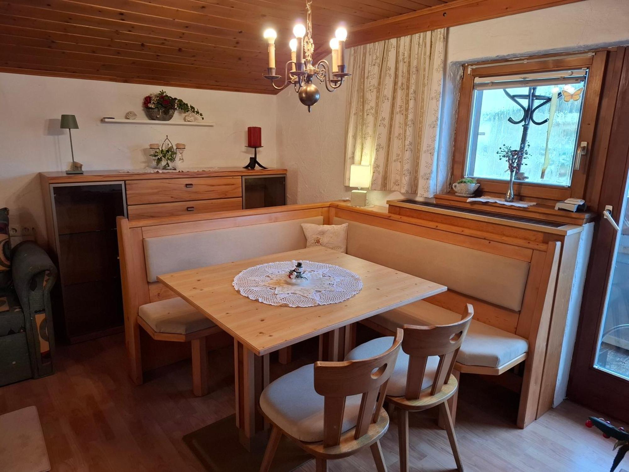 Ferienwohnung Zum Urfall -- Sommerbergbahnen Inklusive !!! Tannheim Exterior photo